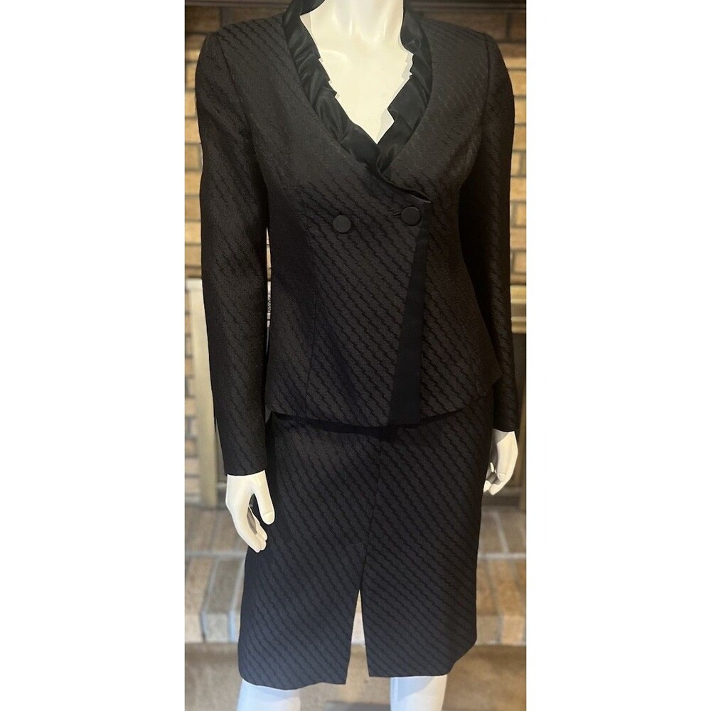 Armani Collezioni Navy/Black Ruffle Trim Skirt Suit Size 6